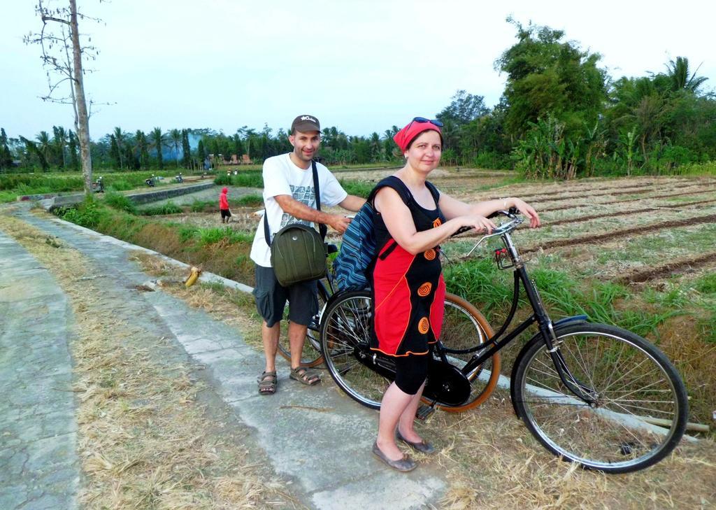 Efata Homestay Magelang Exterior photo